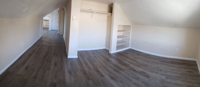 Foto del edificio - Large Downtown Studio, walking distance to UNR and Downtown Reno