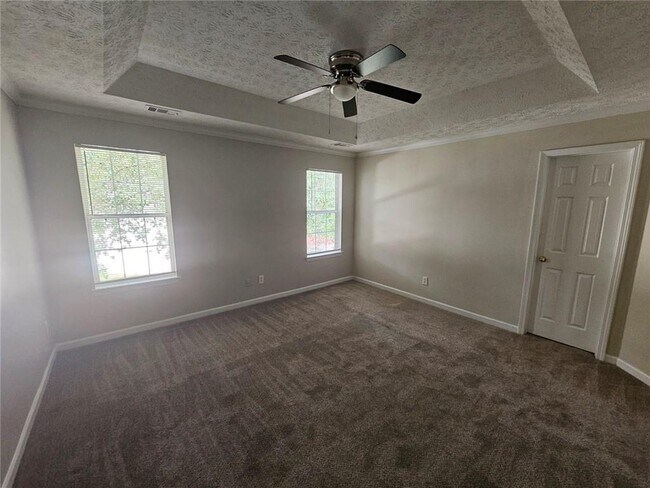 Building Photo - 4493 Bridle Ridge Way