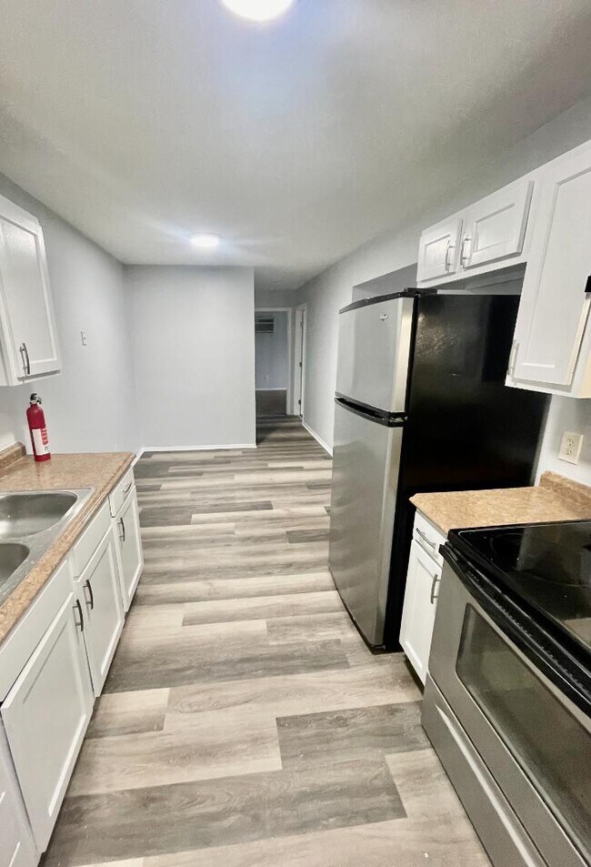 Foto del edificio - 1338 Brooke Park Dr