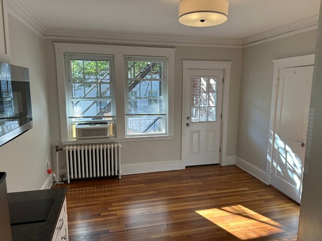 Building Photo - 22 Chiswick Rd