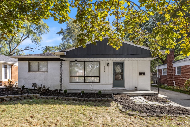 Foto principal - 4704 Briarwood Ave