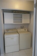 Building Photo - 4398 Bramblewood St