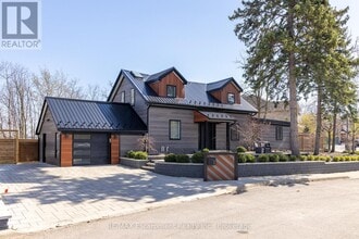 Building Photo - 676 Bay Shore Blvd