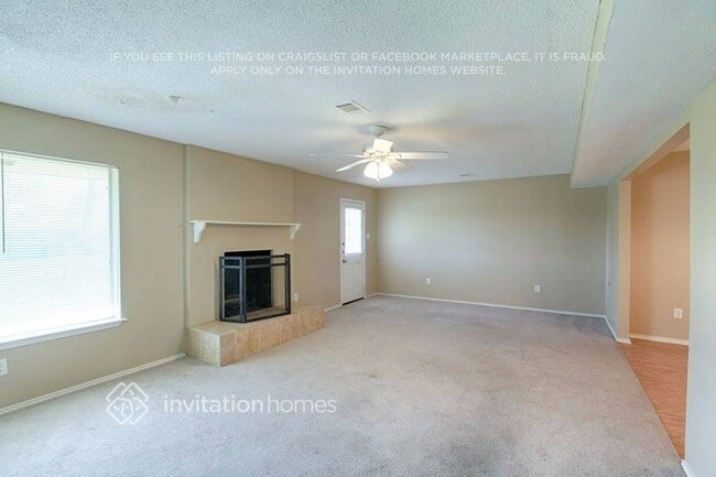 Foto del edificio - 418 Longworth Blvd