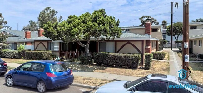 Foto del edificio - 332 Compton St