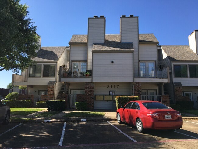 Building Photo - 3117 Sondra Dr