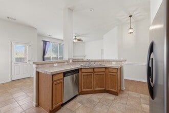 Building Photo - 2607 Sun Cove Ln