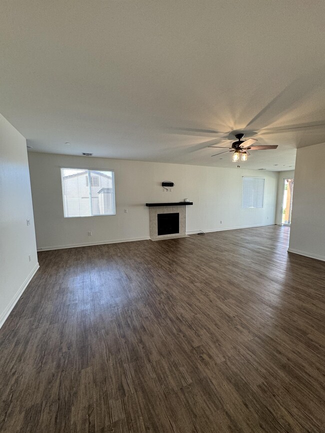 Building Photo - 1309 Arabella Ct.