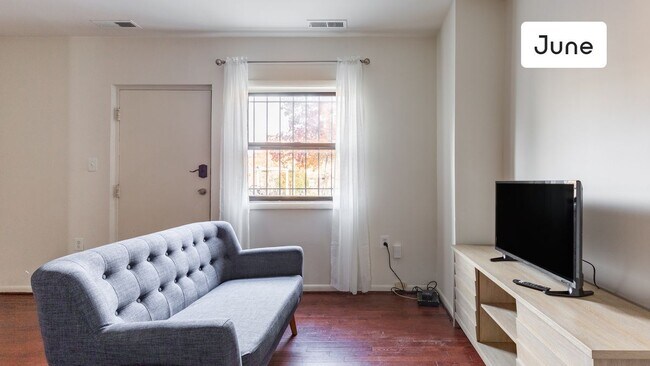 Foto del edificio - 1341 Riggs Street NorthWest