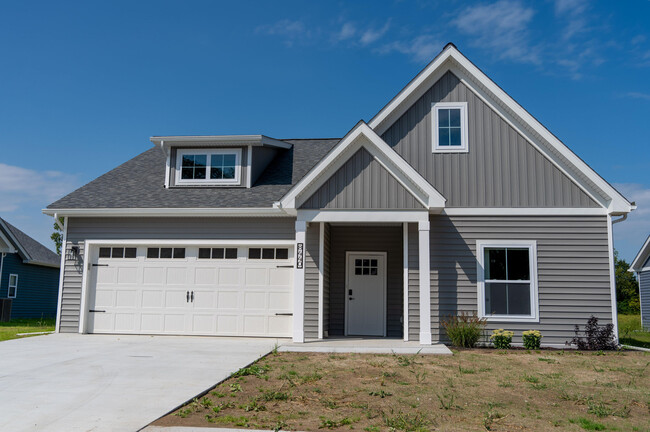 Building Photo - 8440 Oak Shade Ct