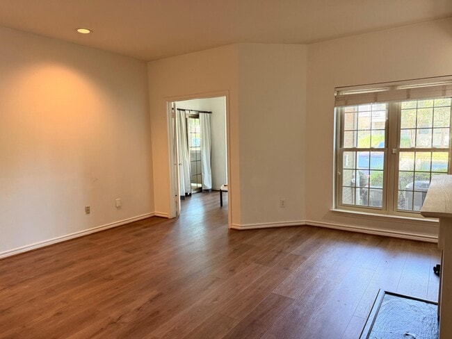 Building Photo - 12152 Penderview Terrace