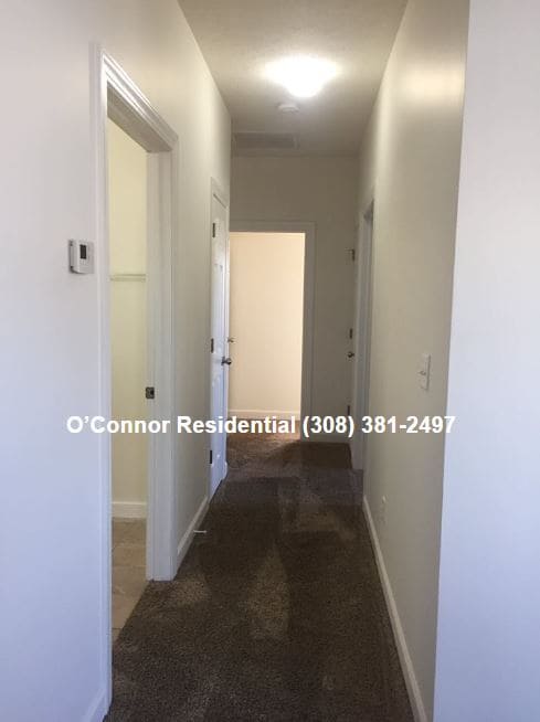 Foto del edificio - 3533 Curran Ave