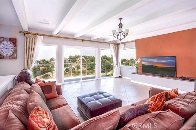 Foto del edificio - 23600 Ridge Line Rd