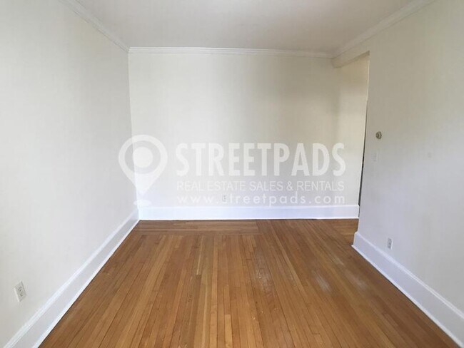 Building Photo - 2 bedroom in Brookline MA 02446