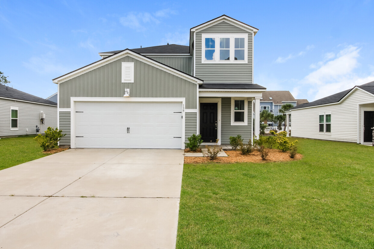 Foto principal - 139 S Reindeer Rd, Surfside Beach, SC