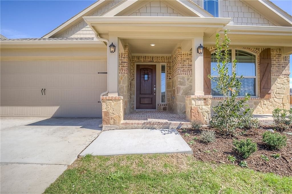 233 Churchill Dr, Fate, TX 75189 House for Rent in Fate, TX