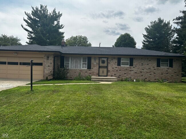 Foto del edificio - 8240 Burn Ct