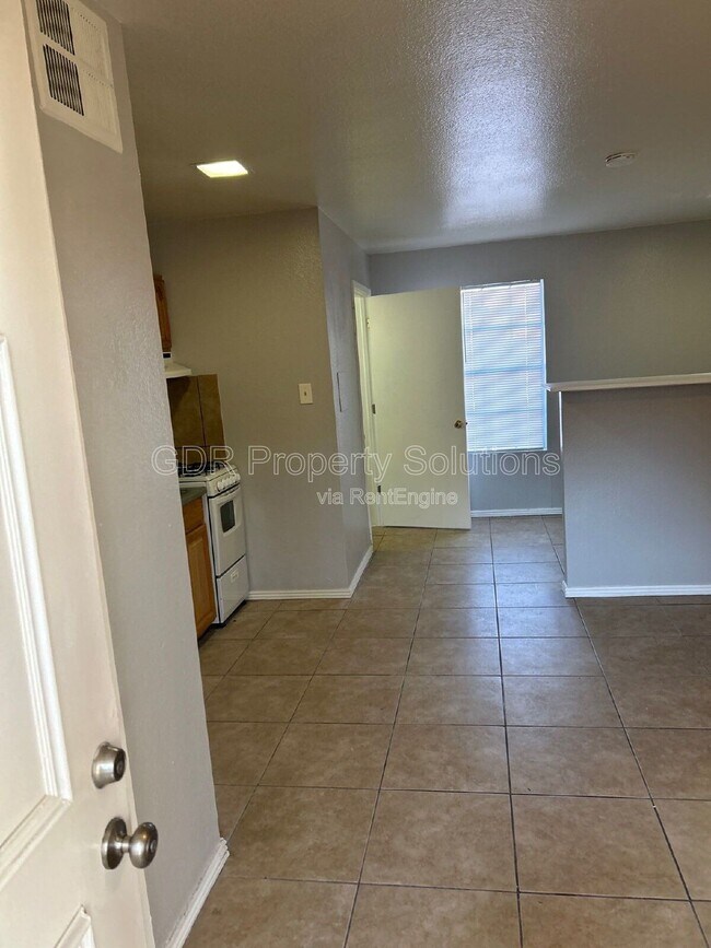 Foto del edificio - 401 14th St NW