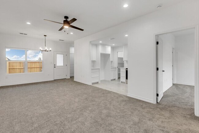 Foto del edificio - Brand New Home