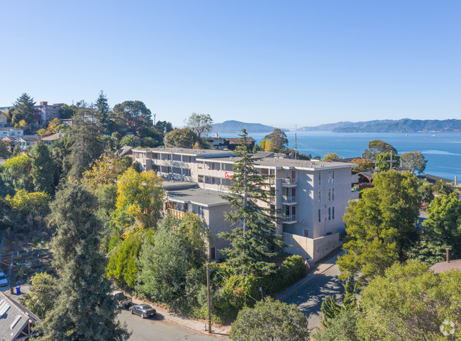 Foto del edificio - Golden Gate View Apartments