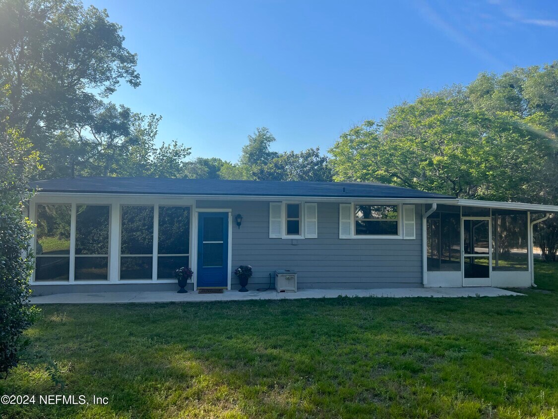 Foto principal - 102 Clay St