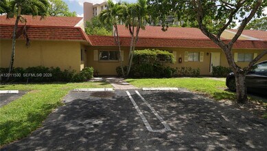 Building Photo - 10722 La Placida Dr