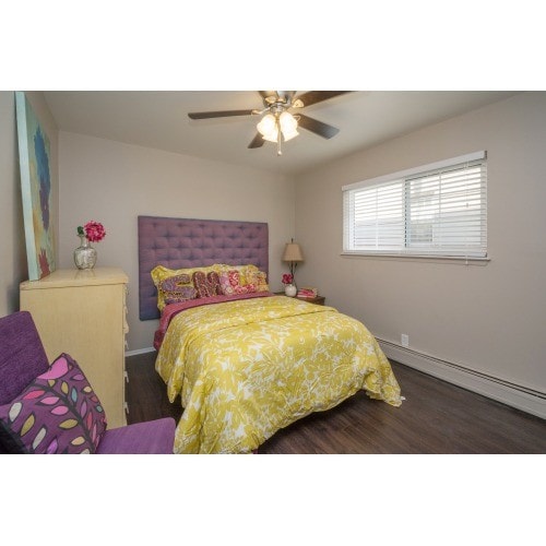 Building Photo - 2508 Inglis St