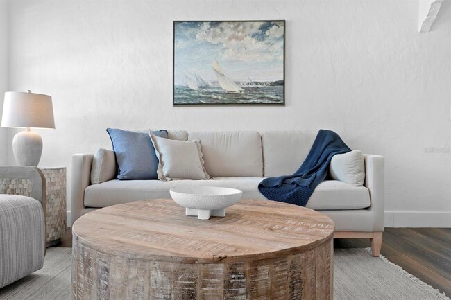 Building Photo - 13304 2nd St E