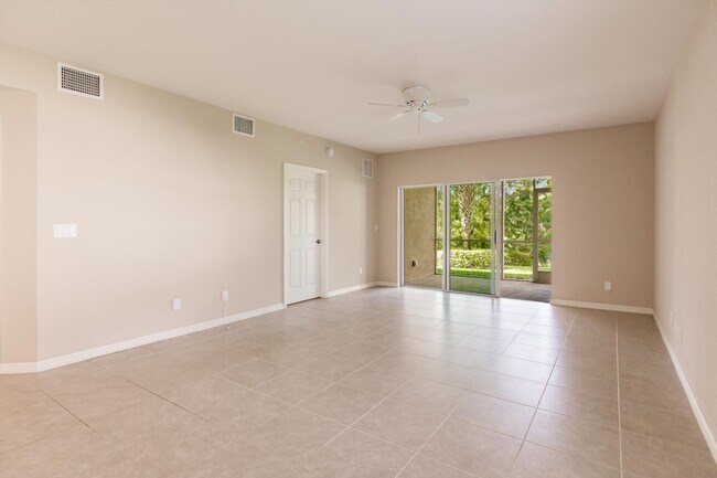 Building Photo - 27470 Palmesta Circle