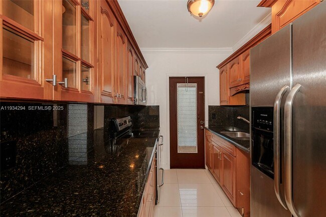 Foto del edificio - 1560 NE 127th St