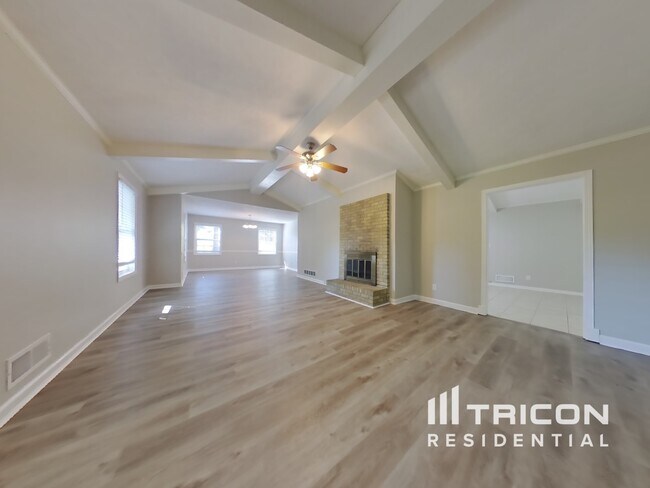Building Photo - 483 Joel Drive Marietta GA