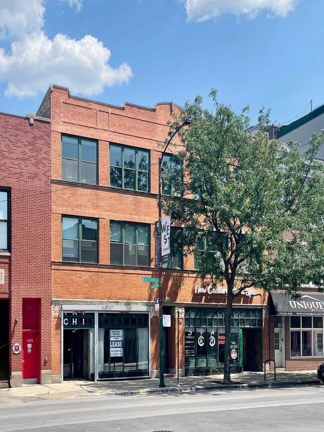 Building Photo - 1121 N Ashland Ave