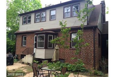 Photo - COZY CAPE COD CLOSE TO METRO AND 495 House