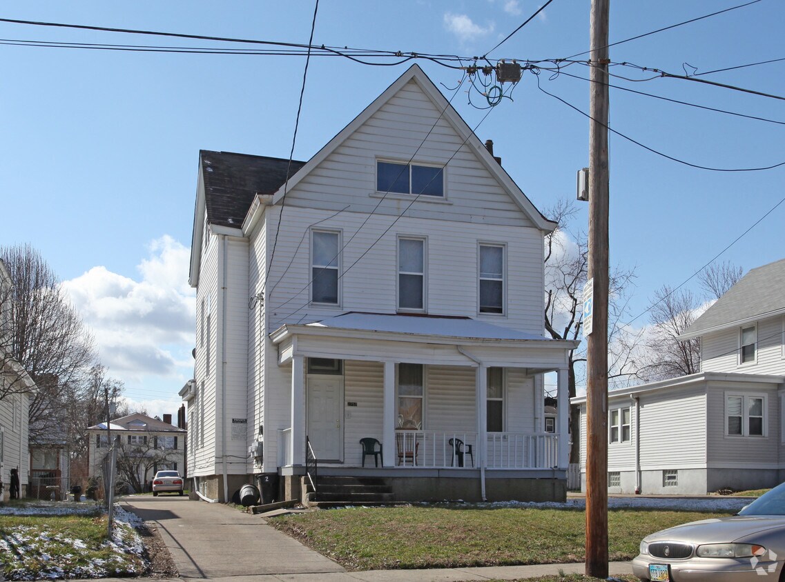 Primary Photo - 2757 Norwood Ave