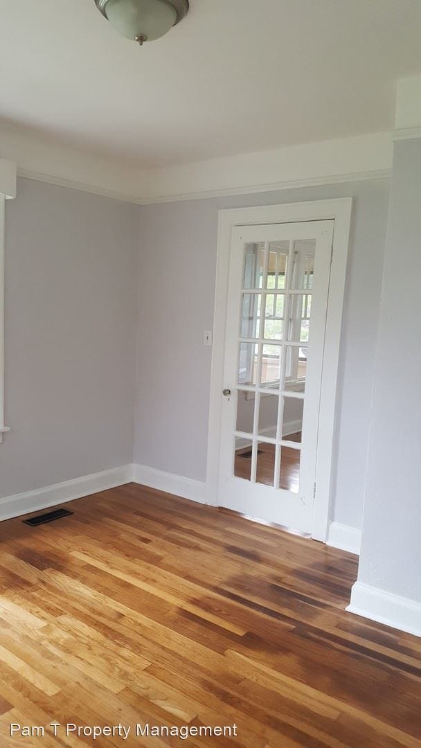 Building Photo - 3 br, 2 bath House - 1316 E. Duffy St.