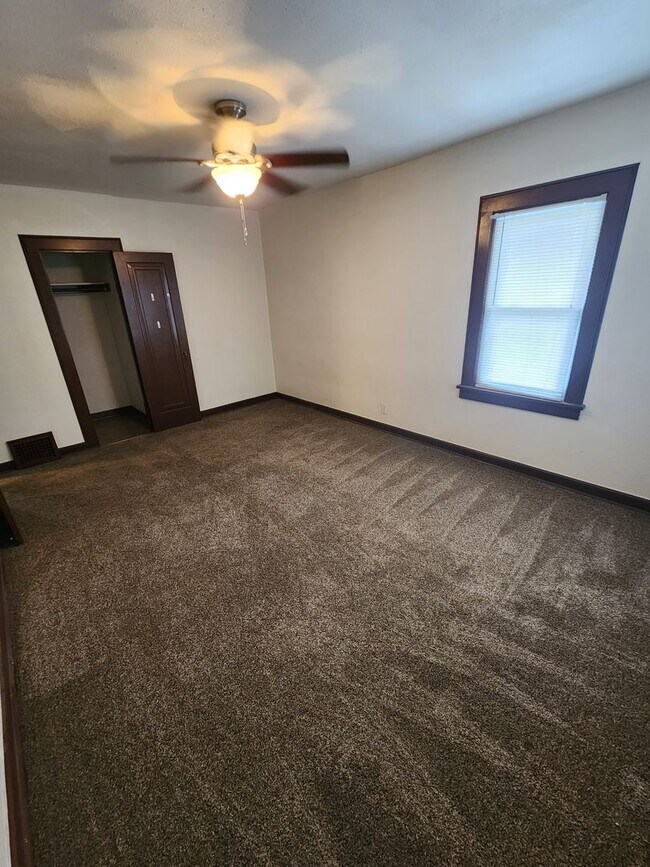 Building Photo - Duplex at 7029 35th Avenue