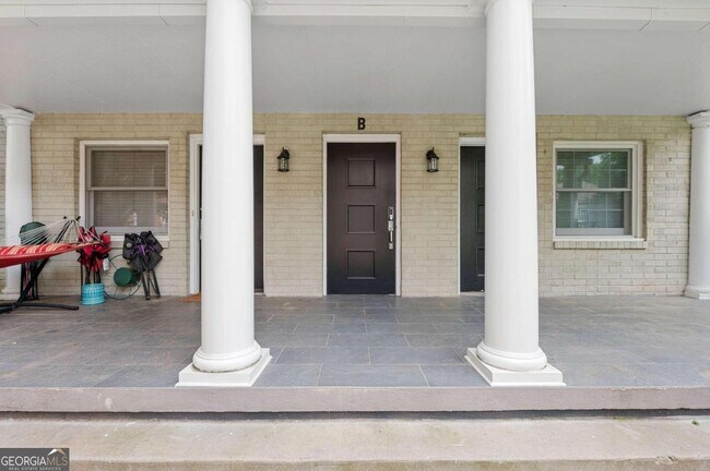 Foto del edificio - 866 Briarcliff Rd NE