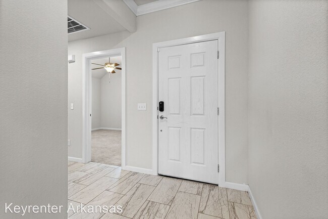 Building Photo - 3 br, 2 bath House - 4377 W Havana Ave