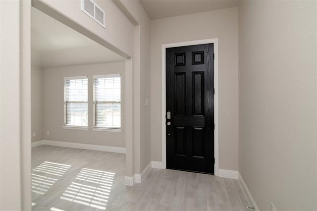 Building Photo - 1245 Carinna Dr