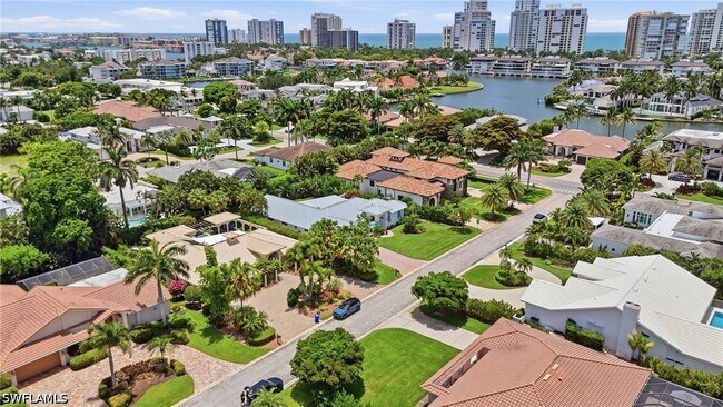 Foto del edificio - 506 Pine Grove Ln