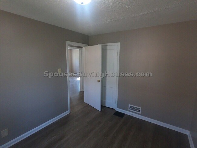 Building Photo - 1848 N Warman Ave