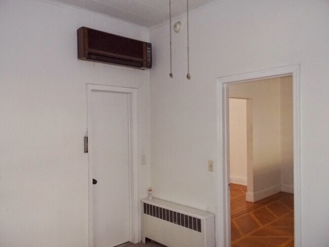 Foto del edificio - 311 Park Ave