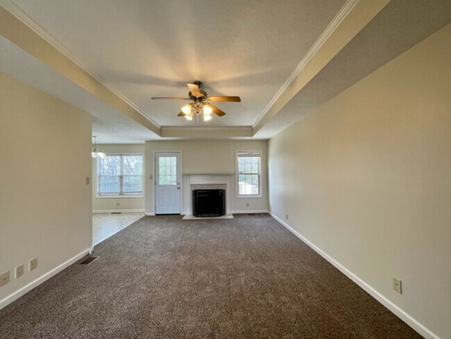 Foto del edificio - Beautiful home close to schools and shopping!
