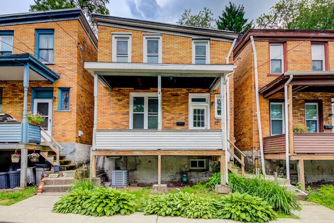 Foto del edificio - Available July 2024  - Spacious 2 Bedroom ...