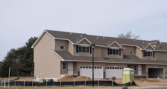 Building Photo - 15482 Iodine St