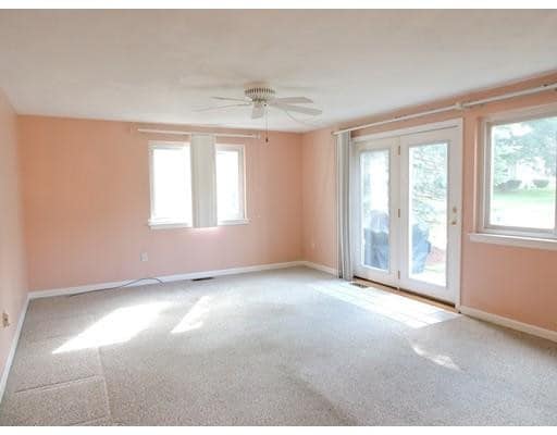 Building Photo - 360 Littleton Rd