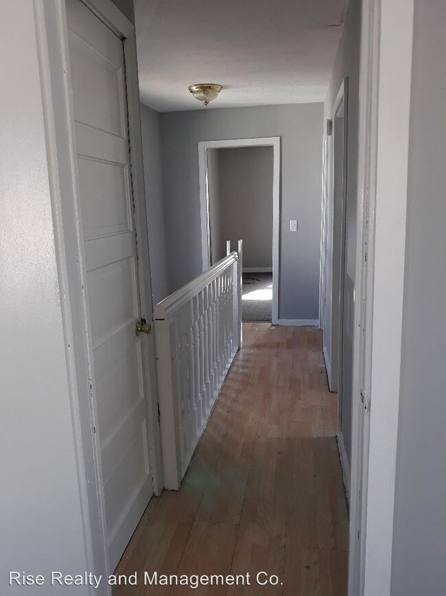 Foto del edificio - 3 br, 1 bath House - 511 N Maple St