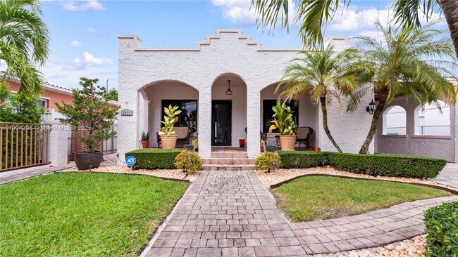 Foto del edificio - 2271 SW 25th St