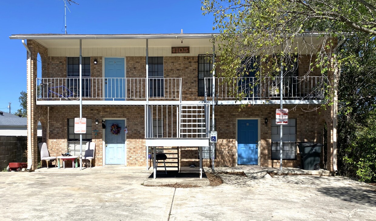 Foto principal - 1105 Parmer Ave