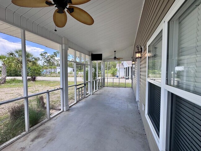 Foto del edificio - 130 Gulf Terrace Ln